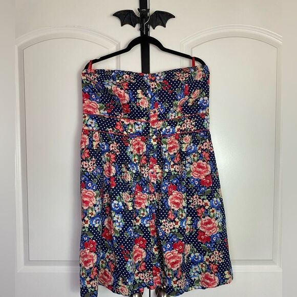 Torrid Vintage inspired Strapless Sundress Blue, White polkadot, Red, Floral, 3X - Picture 1 of 11